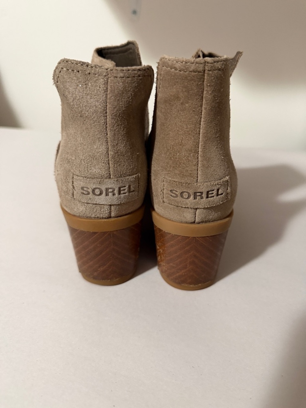Sorel Taupe Suede Ankle Booties size 6 - Picture 4 of 6